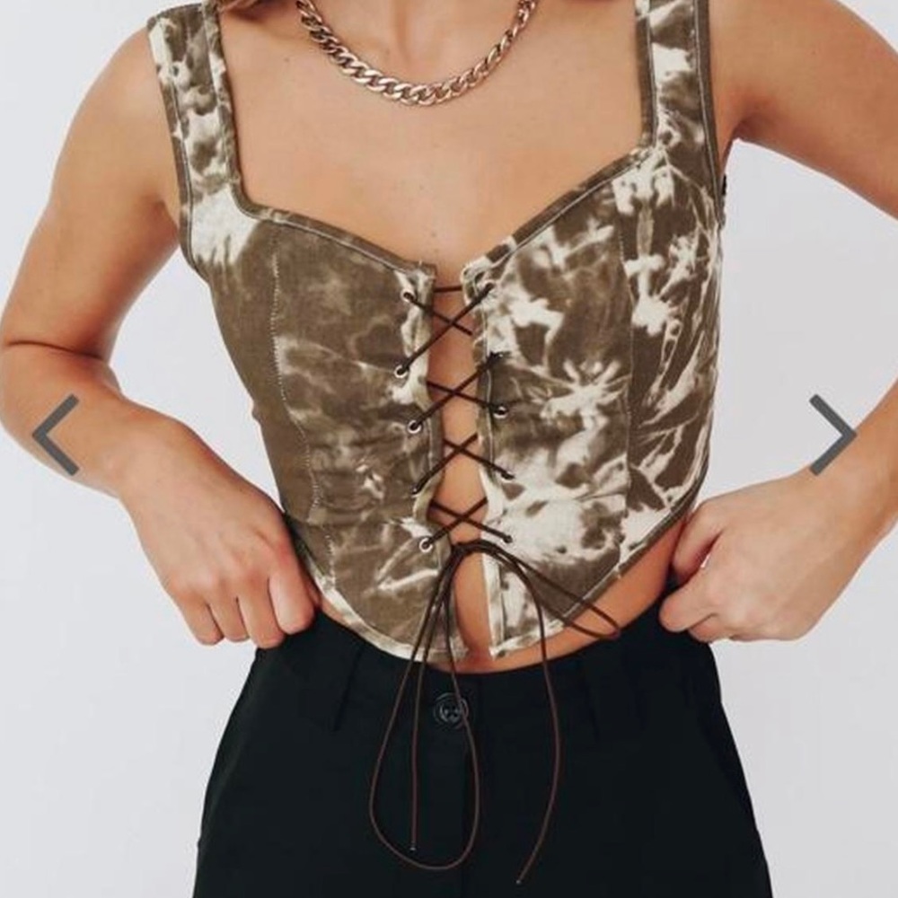 Vrg Girl Lace up Top